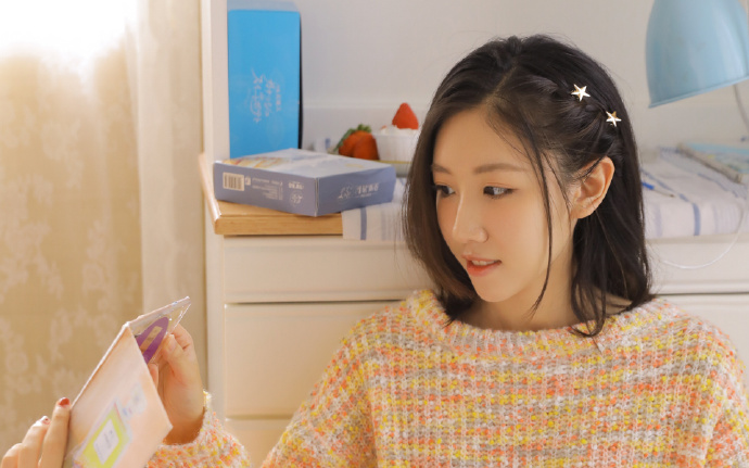 中国花样滑冰俱乐部联赛第二站比赛在哈尔滨开赛 赵宏博到场观赛